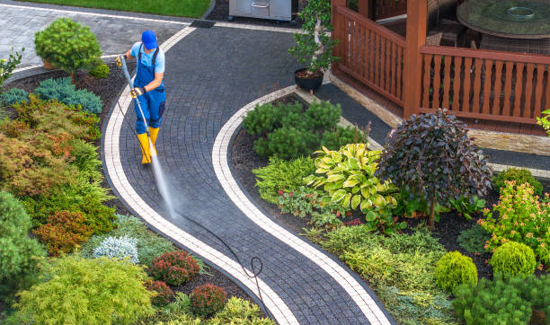 Why Choose Our Certified Pressure Washing Experts for Your Project Needs in Winslow, AZ?